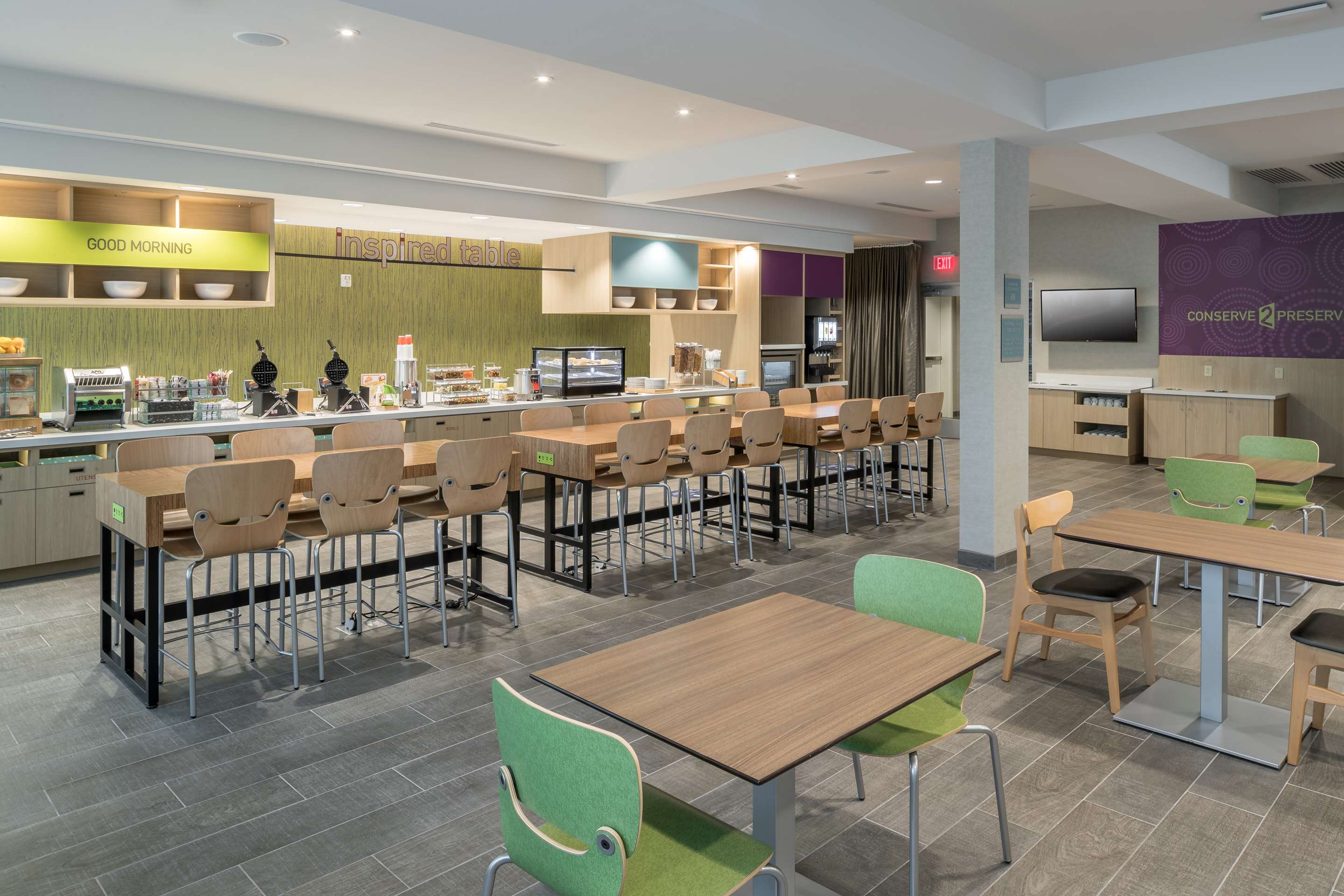 Breakfast Area | Home2 Suites by Hilton Fort Worth Cultural District