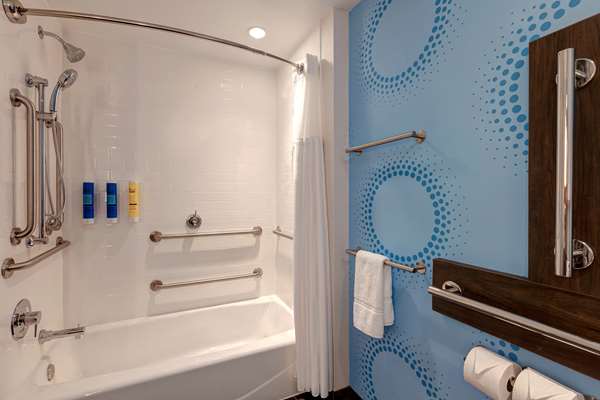  - Tru by Hilton Grantville - I-81, Exit 80