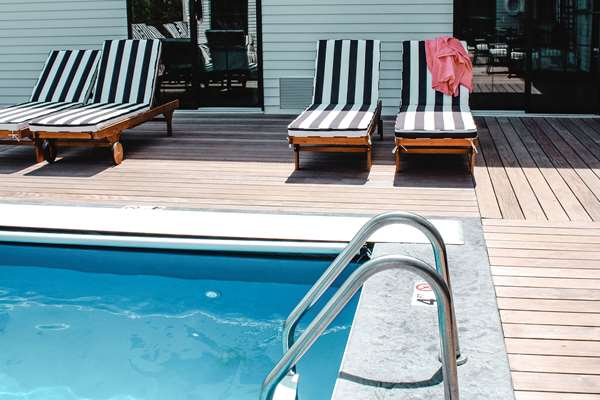 Pool - Inn Hotel Arnolds Park