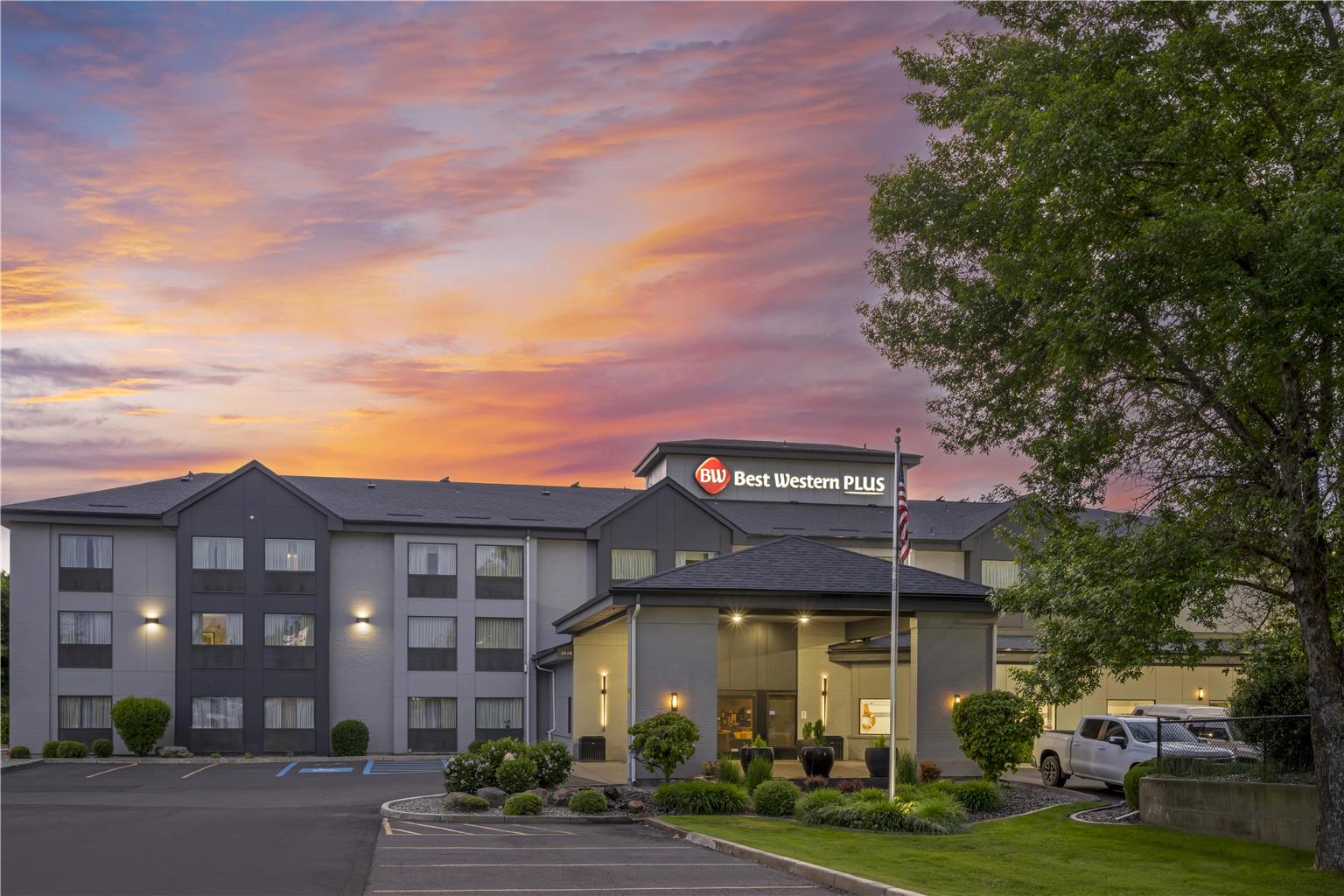 Best Western Plus Spokane North
