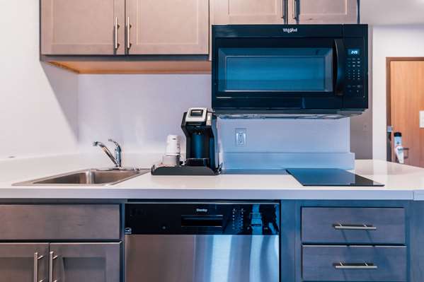  - Best Western Plus Executive Residency Waterloo