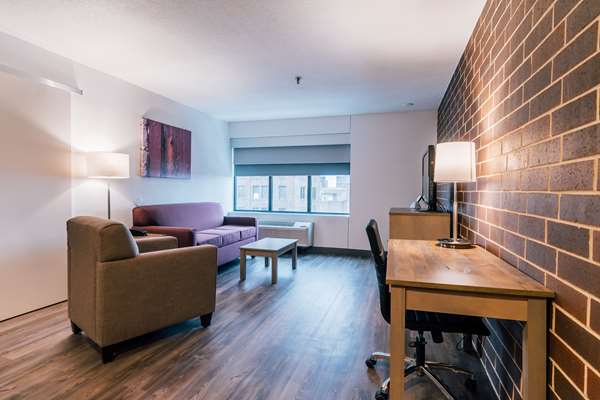  - Best Western Plus Executive Residency Waterloo