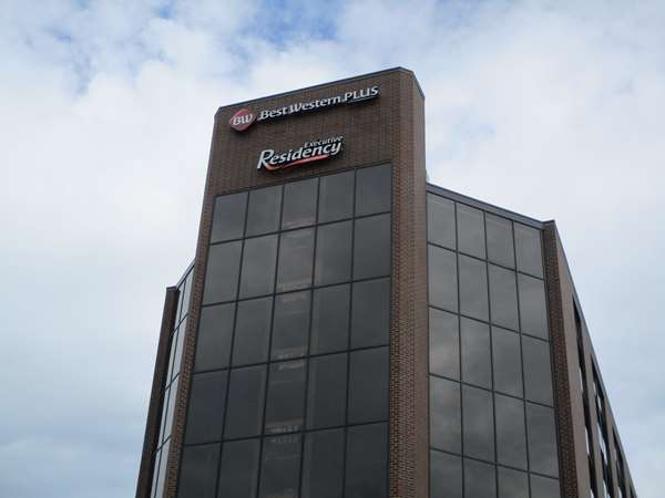 Exterior view - Best Western Plus Executive Residency Waterloo