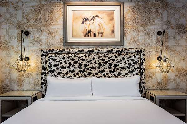 Suite - Brownwood Hotel & Spa The Villages