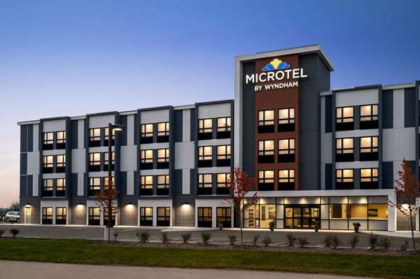 Exterior view - Microtel Inn & Suites by Wyndham Aurora