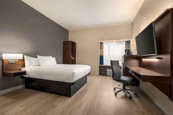  - Microtel Inn & Suites by Wyndham Aurora