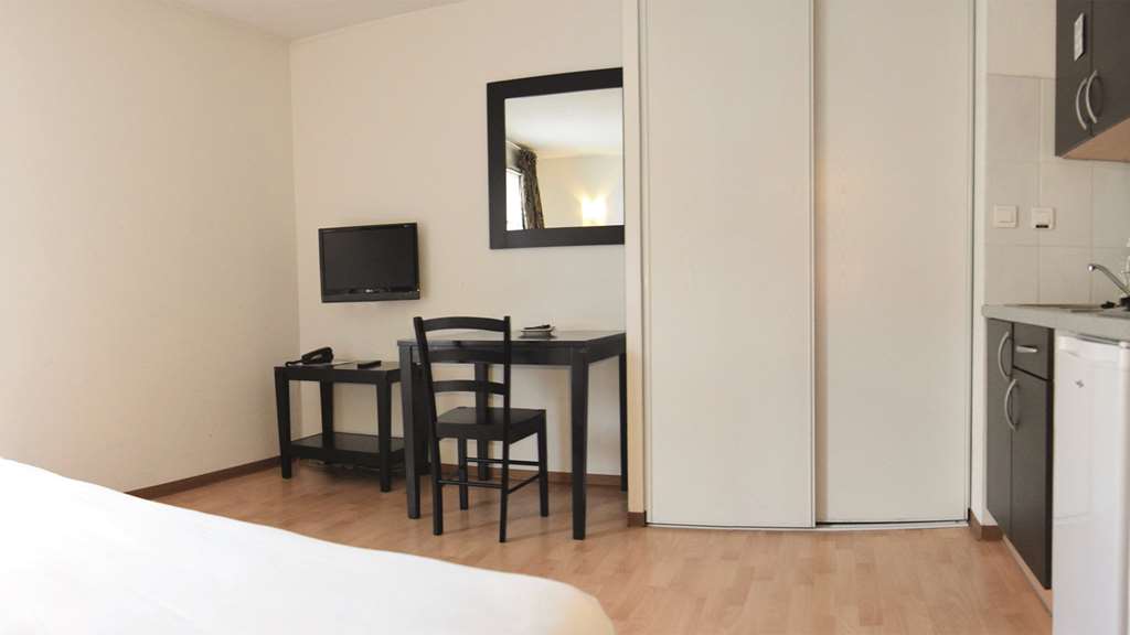 RESIDHOTEL MULHOUSE CENTRE-guestroom-Guest Room,Guest Room Amenity,On-Site.jpg