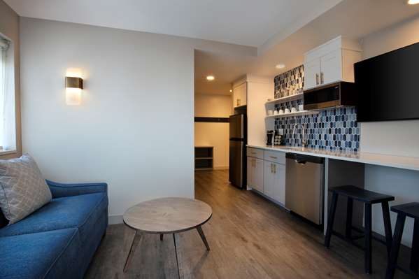  - Fenwick Shores Hotel Fenwick Island