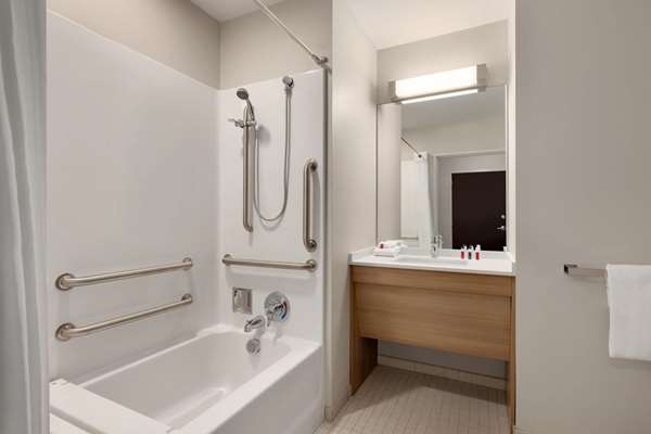  - Microtel Inn & Suites by Wyndham Gambrills Odenton