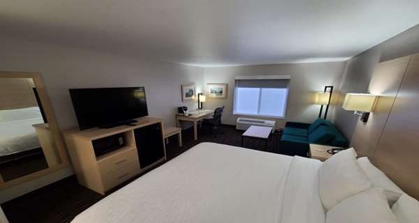  - Best Western Watertown Hotel