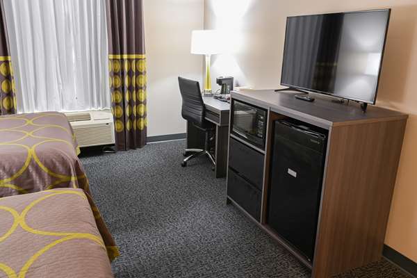  - Super 8 Hotel Moosonee