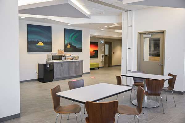 Restaurant - Super 8 Hotel Moosonee