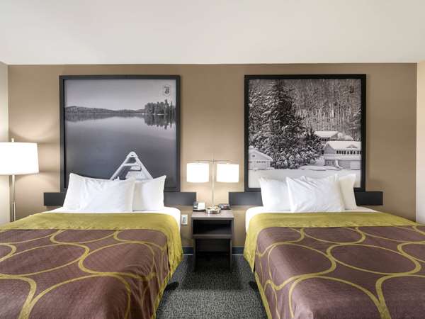  - Super 8 Hotel Moosonee