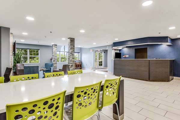  - Quality Inn Owatonna - I-35, Exit 41