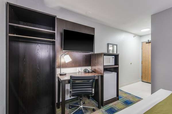  - Quality Inn Owatonna - I-35, Exit 41