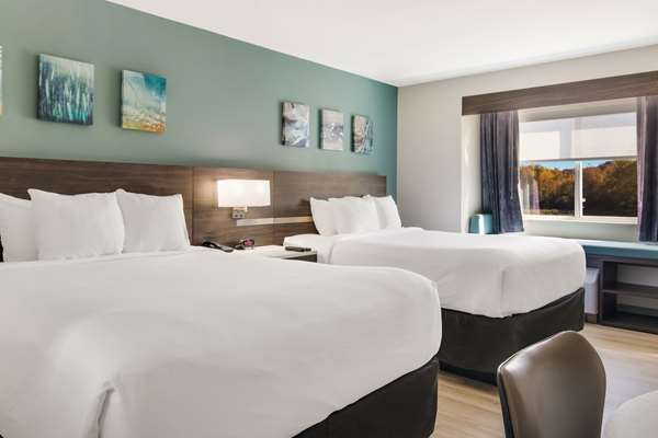  - Sleep Inn & Suites Clarion - I-80, Exit 62