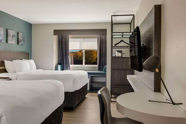  - Sleep Inn & Suites Clarion - I-80, Exit 62