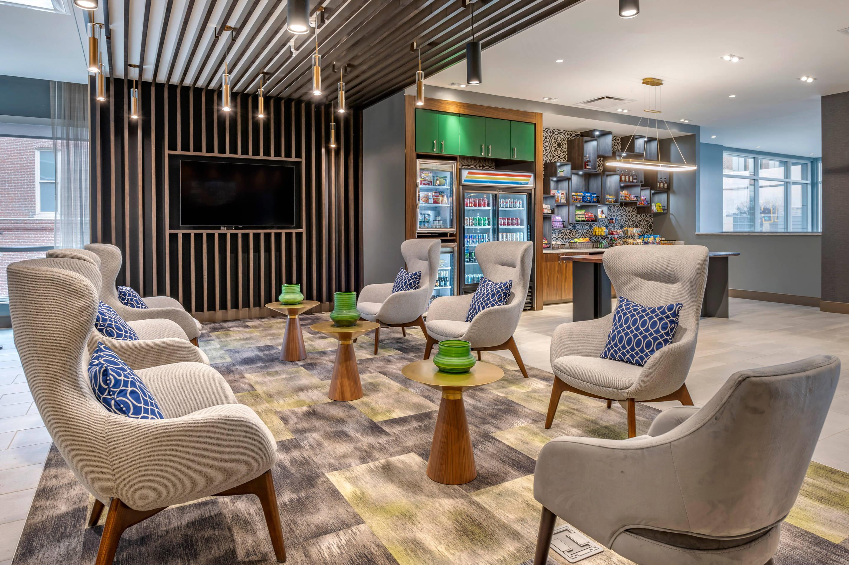 Lobby with sitting area