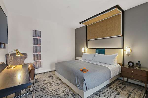  - Canopy by Hilton Hotel Downtown Memphis