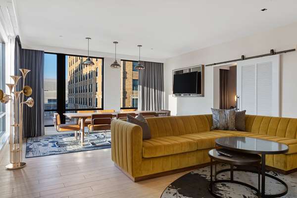  - Canopy by Hilton Hotel Downtown Memphis