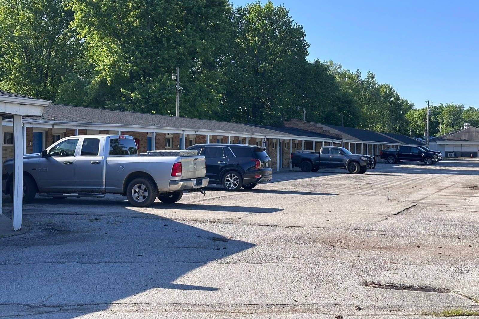 Parking | Rodeway Inn