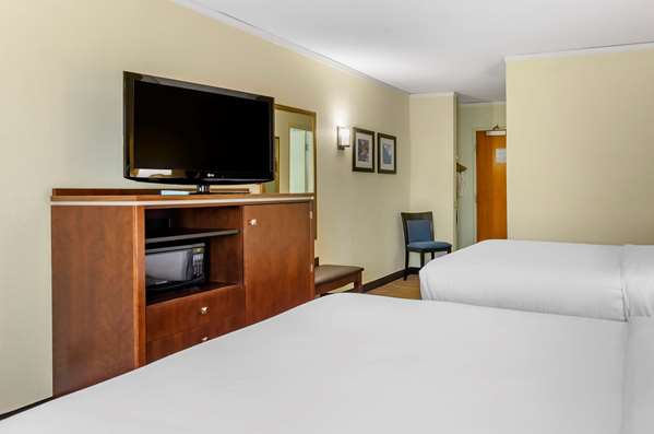  - Comfort Inn Civic Center Roanoke - I-581, Exit 4