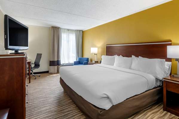 - Comfort Inn Civic Center Roanoke - I-581, Exit 4