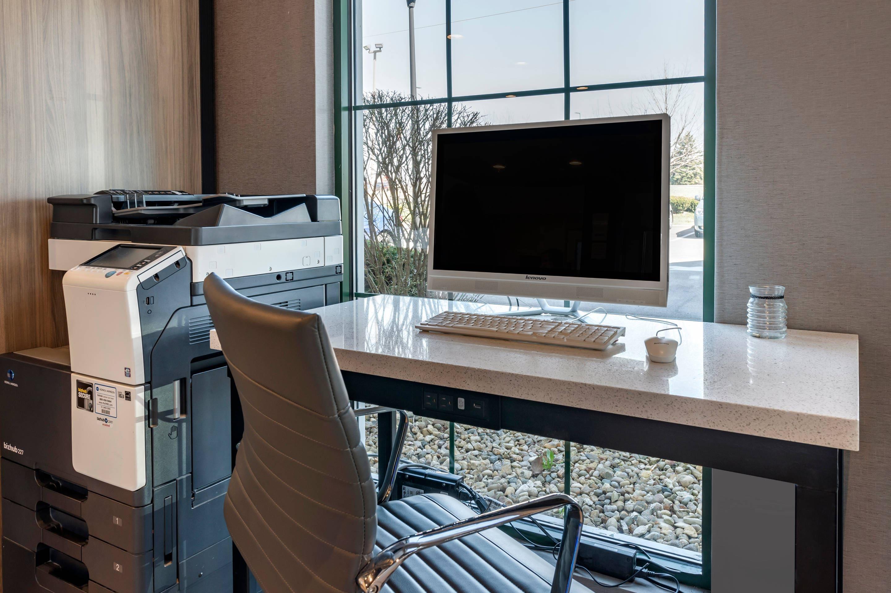 Business Center Computer Service