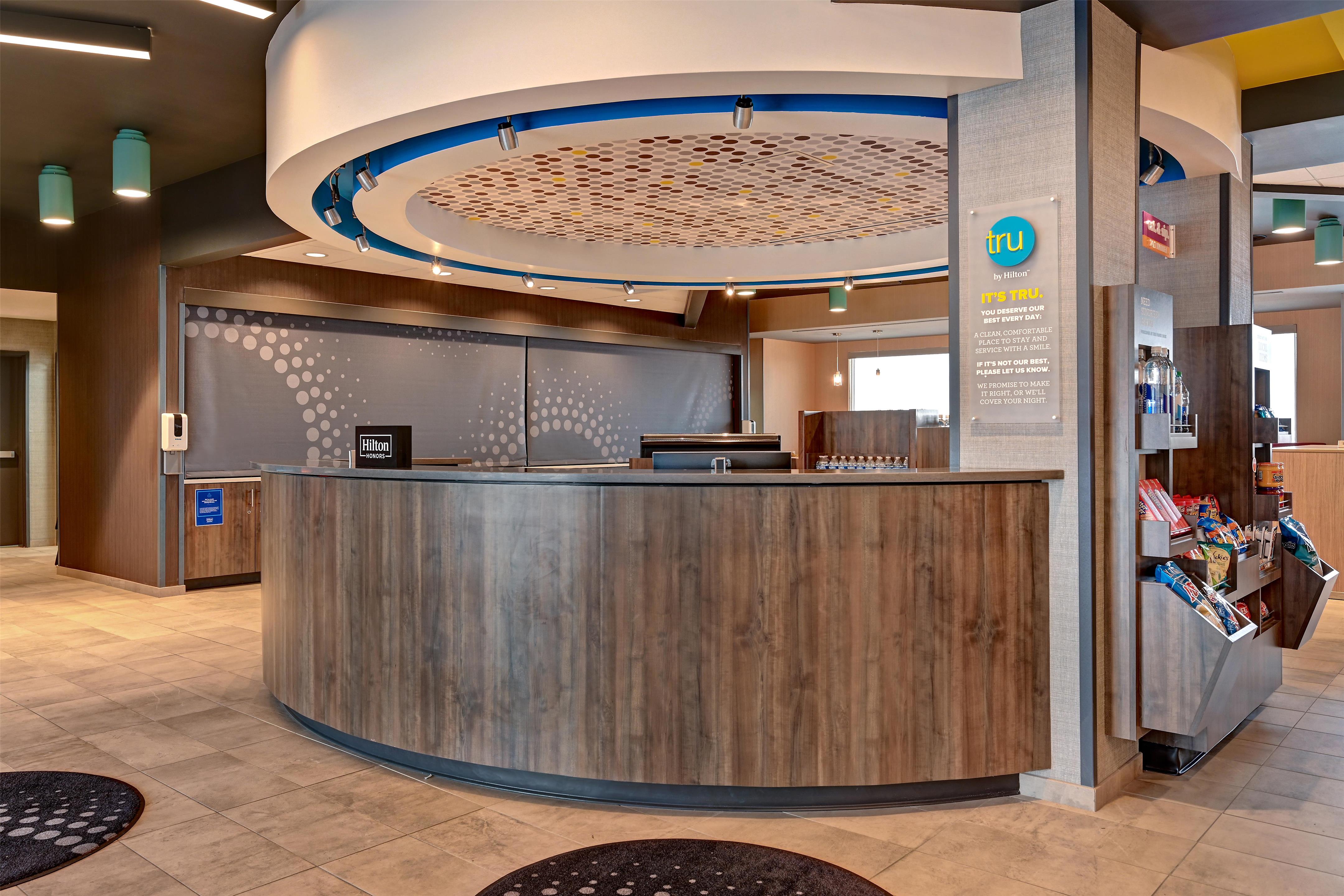 Reception | Tru By Hilton Albuquerque North I-25