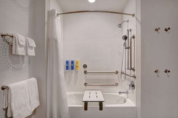  - Tru by Hilton Hotel Cool Springs Franklin - I-65, Exit 65