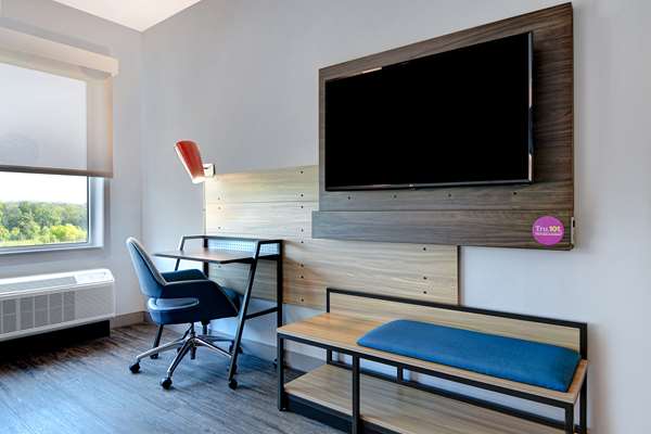  - Tru by Hilton Hotel Cool Springs Franklin - I-65, Exit 65