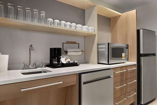  - Home2 Suites by Hilton Troy - I-75, Exit 74