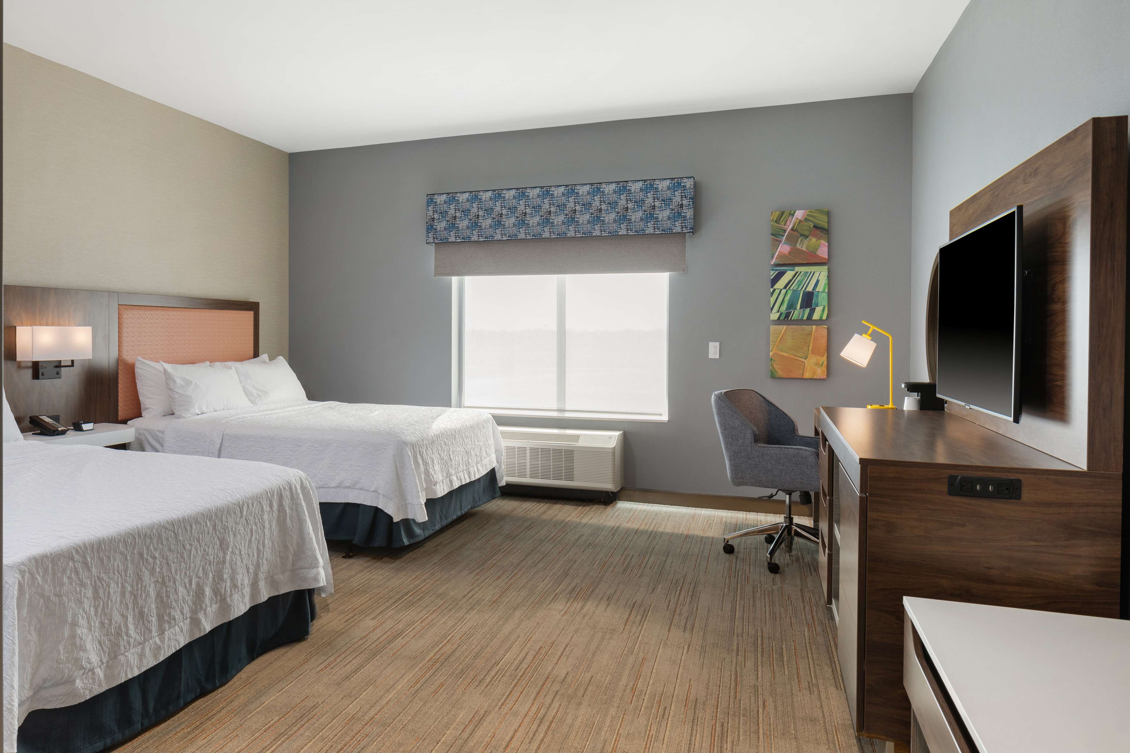 Hampton Inn by Hilton Circleville Room Type - 2QN MOB HEARING ACC TUB NS