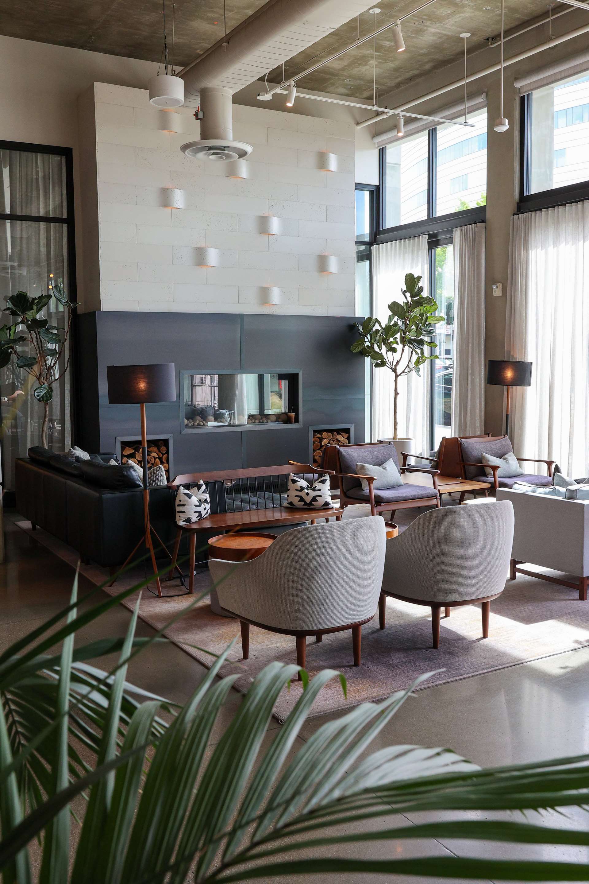 Lobby | The Fort Sutter Sacramento, Tapestry Collection by Hilton