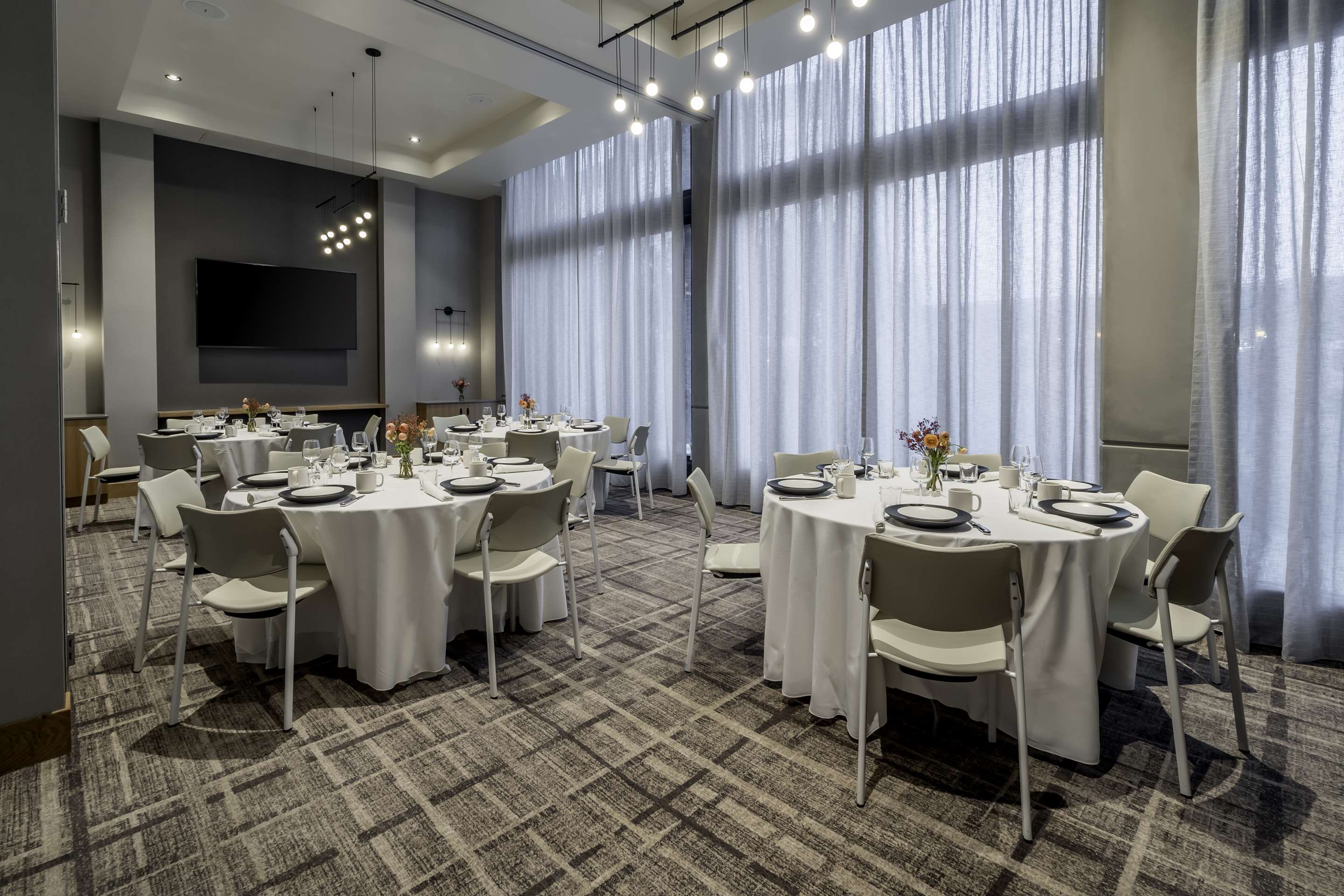Meeting Room | The Fort Sutter Sacramento, Tapestry Collection by Hilton
