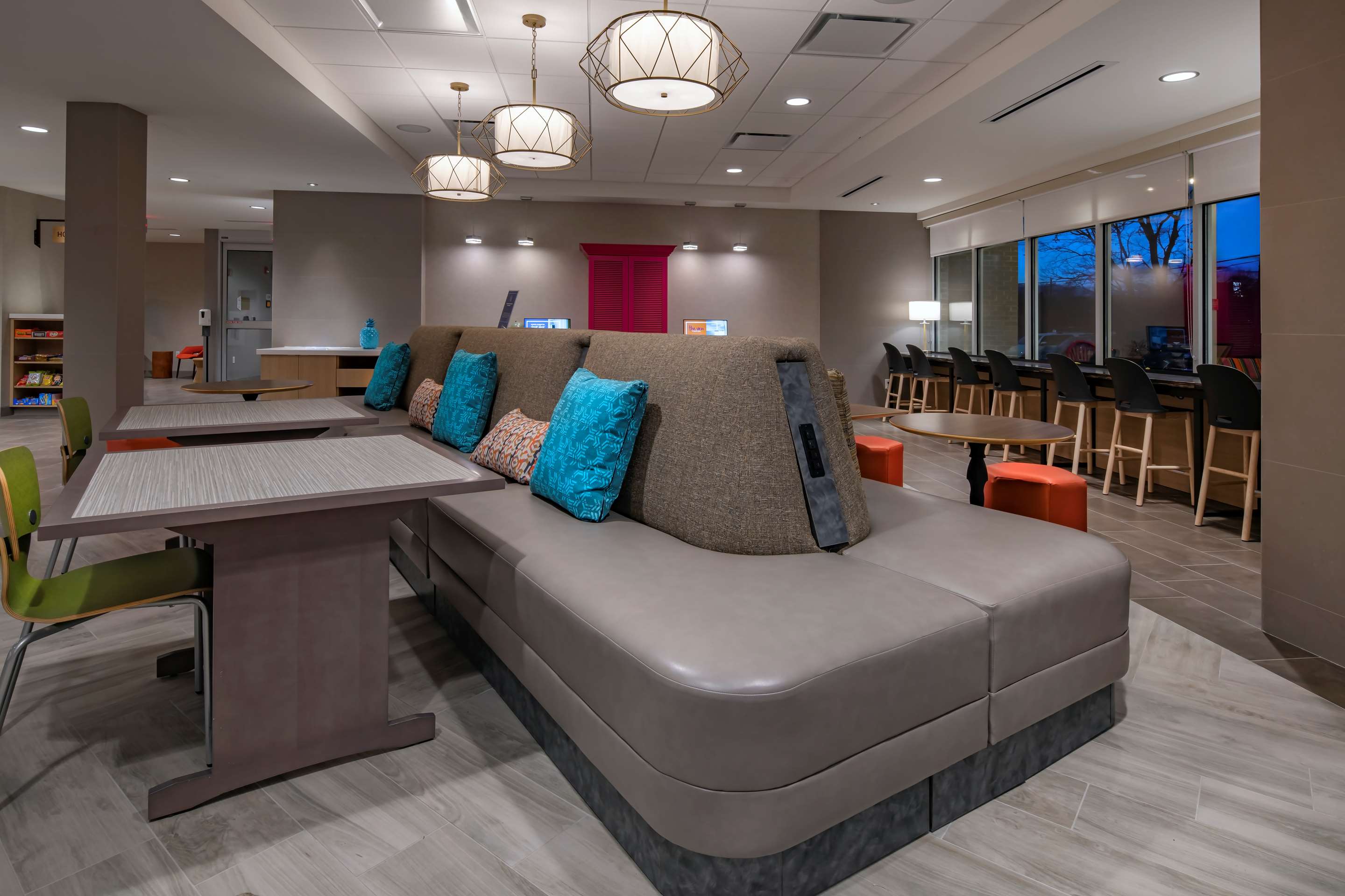 Lobby | Home2 Suites by Hilton Wayne, NJ
