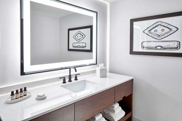  - Cumberland House Knoxville - I-40, Exit 388