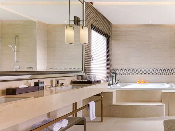 V VILLAS PHUKET MGALLERY - Photo 20