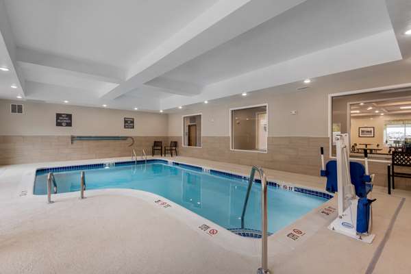 Pool - Best Western Plus Rumford Falls Hotel