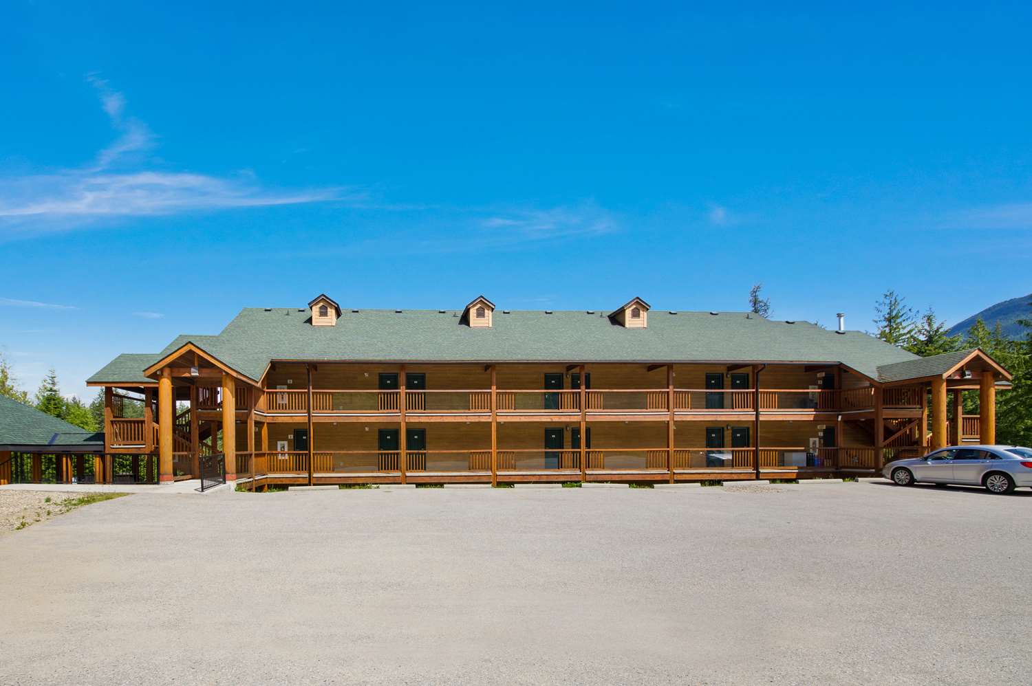 Kootenay Lakeview Resort Balfour, BC See Discounts