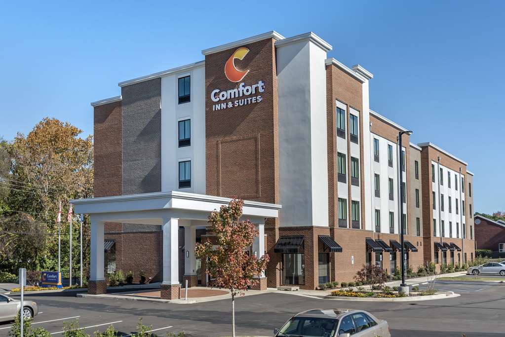 Comfort Inn & Suites Downtown near Univ