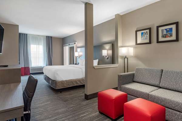 Suite - Comfort Inn & Suites Olive Branch