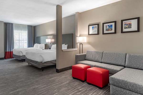 Suite - Comfort Inn & Suites Olive Branch