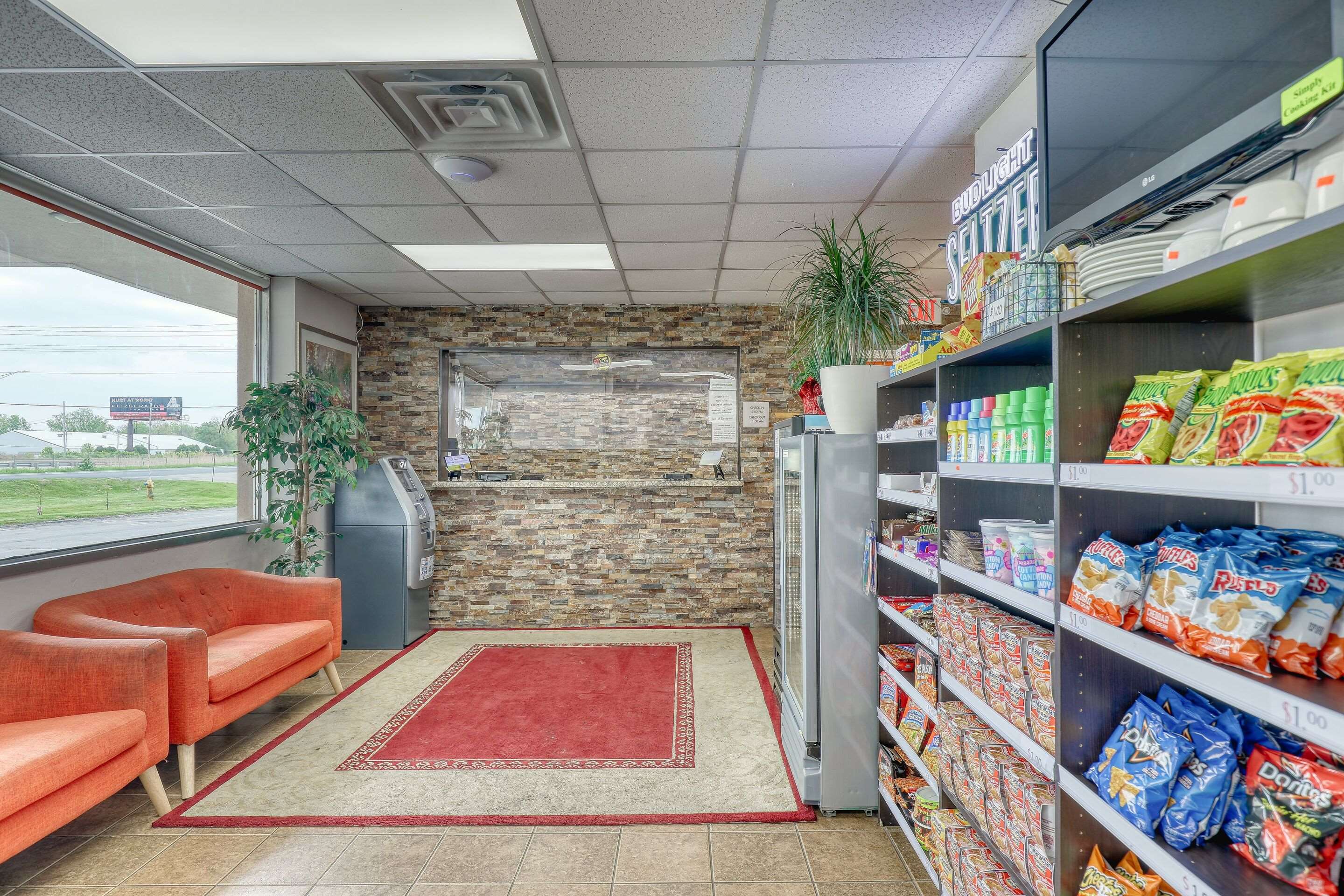 Hotel lobby | Econo Lodge
