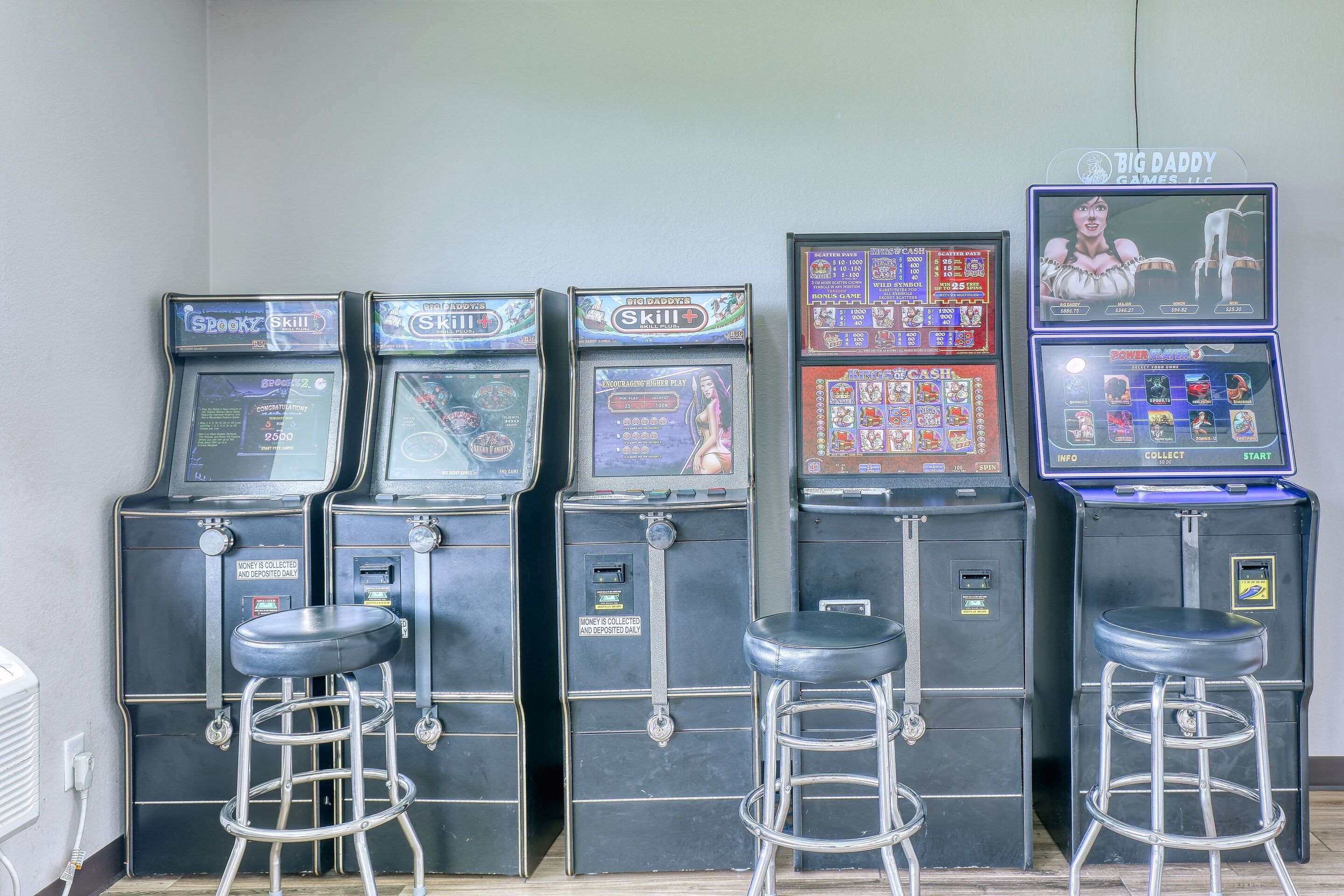Game room | Econo Lodge