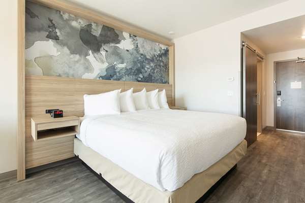  - Best Western Plus Settlers Point Hotel - I-15, Exit 13