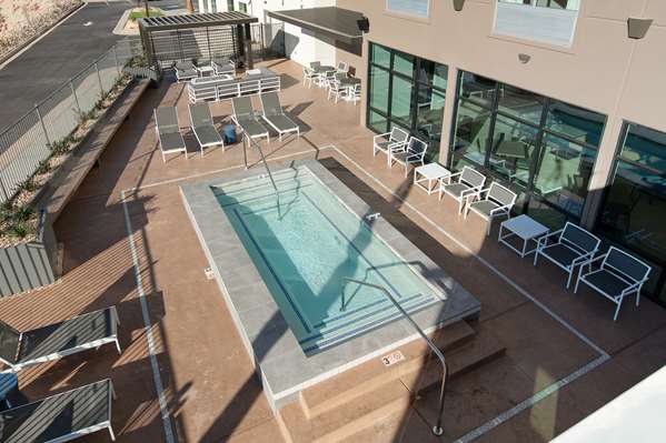 Pool - Best Western Plus Settlers Point Hotel - I-15, Exit 13