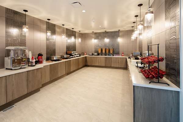 Amenities - Best Western Plus Settlers Point Hotel - I-15, Exit 13