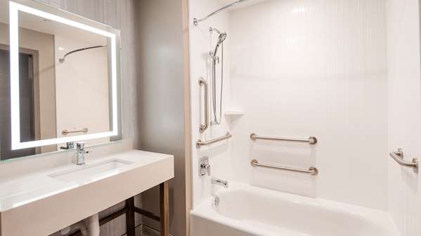  - Best Western Plus Settlers Point Hotel - I-15, Exit 13