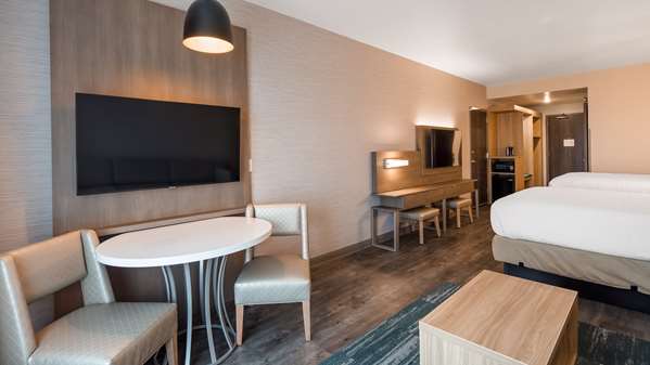  - Best Western Plus Settlers Point Hotel - I-15, Exit 13